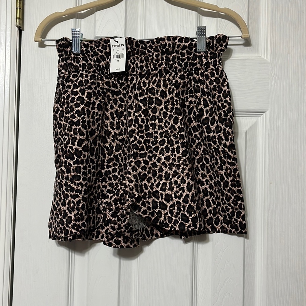 NWOT Express Shorts